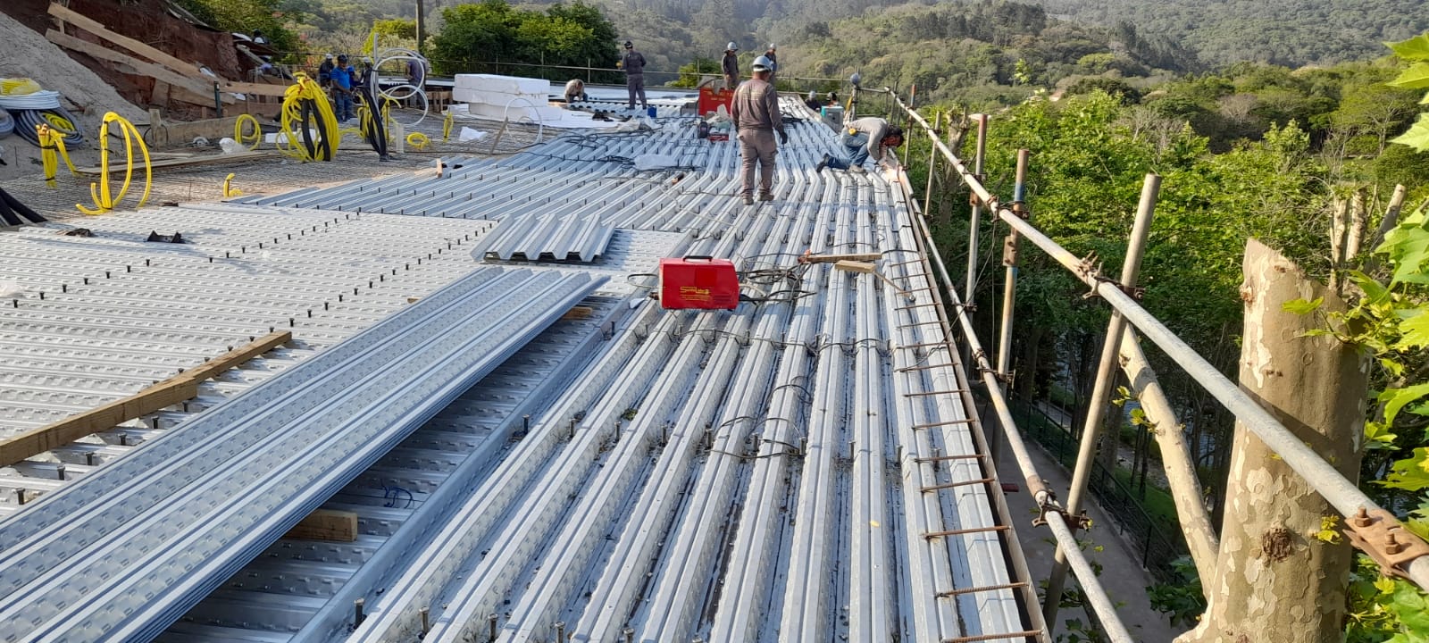 Soldagem em Steel Deck